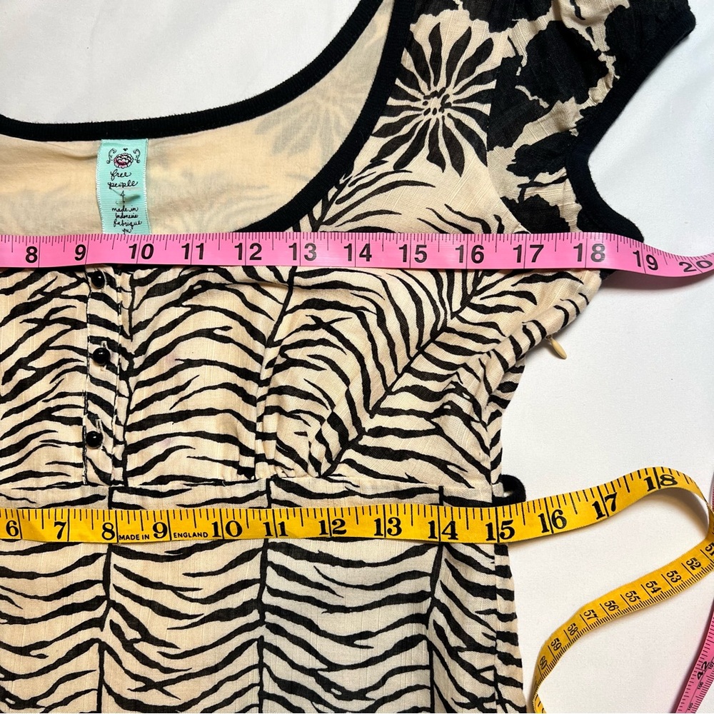 Free People Zebra Cheetah Boho Print Floral Fit & Flare Dress Size 4 EUC - Picture 8 of 10